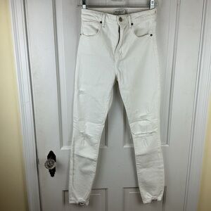 Abercrombie & Fitch White Denim High Rise Super Skinny Ankle Jeans  0/25 Sale!